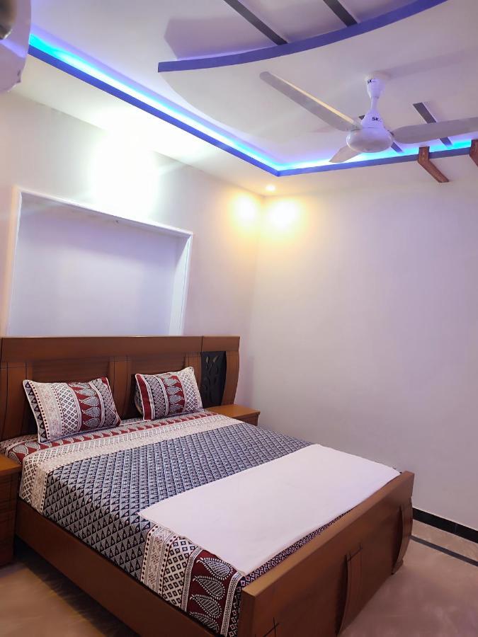 Lavish Inn Islamabad Exteriör bild