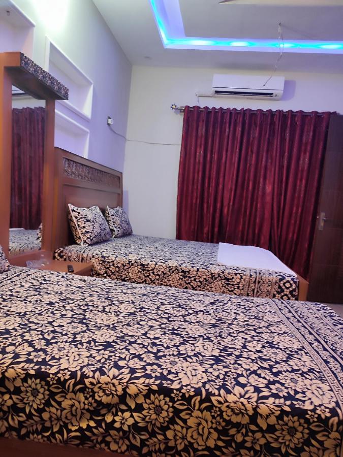 Lavish Inn Islamabad Exteriör bild
