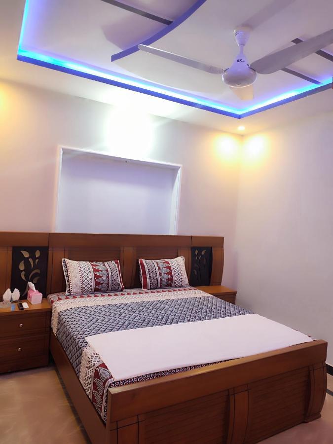 Lavish Inn Islamabad Exteriör bild