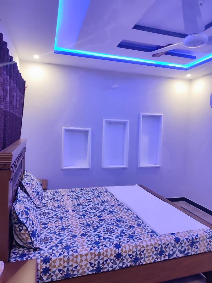 Lavish Inn Islamabad Exteriör bild