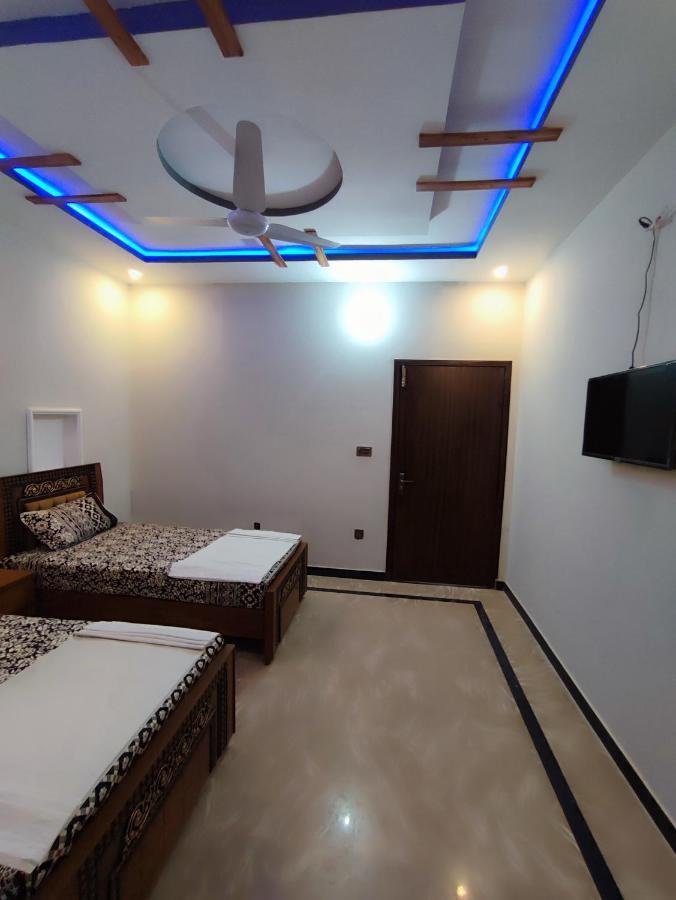 Lavish Inn Islamabad Exteriör bild